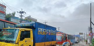 ঢাকা-সিলেট মহাসড়ক : যানজটে যেতে আসতেই দিন পার!