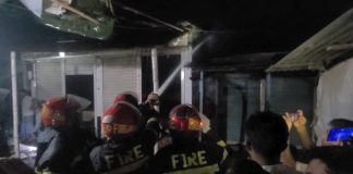 রূপগঞ্জে কাপড়ের দোকানে আগুন, ১৫ লাখ টাকার ক্ষয়ক্ষতি