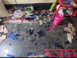 রূপগঞ্জে সাবেক সেনা কর্মকর্তার বসতবাড়িতে সন্ত্রাসী হামলা ভাংচুর লুটপাট